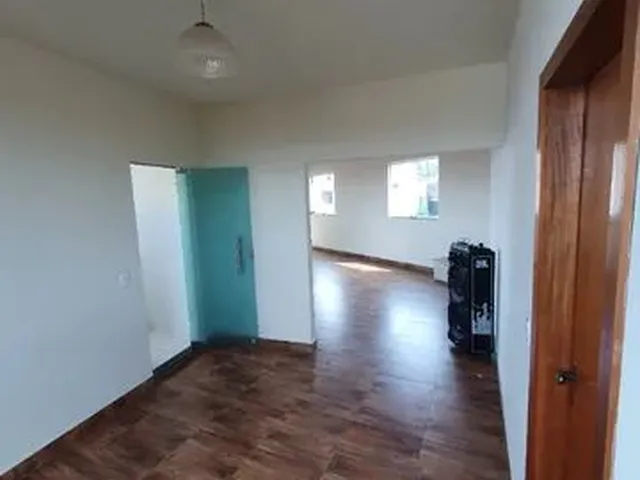 Imagem 14: Casa de Três Quartos no Bairro Ressaca