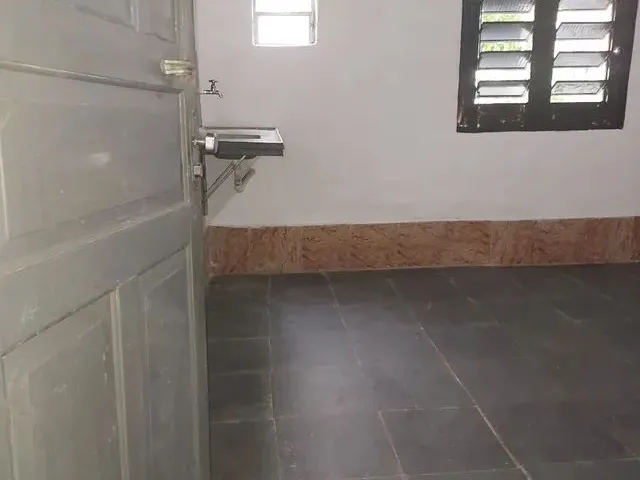 Imagem: Quarto para Solteiro Penha Circular