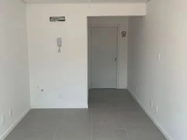 Imagem 4: Sala Comercial - Central - Zerada