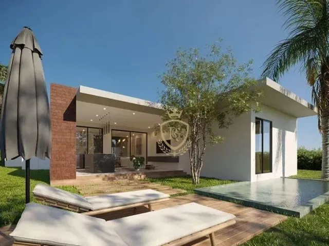 Imagem: Casa com 3 Dormitórios À Venda, 240 M²