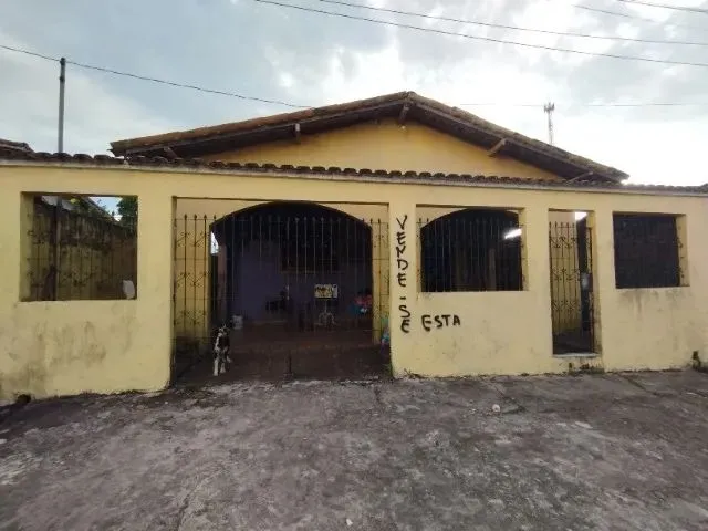 Imagem: Duas Casas em Uma À Venda em Bragança
