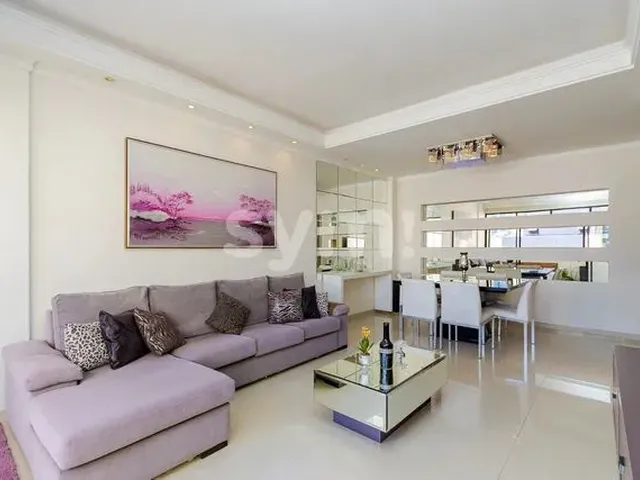 Imagem: Curitiba - Apartamento Padrão - Mercês