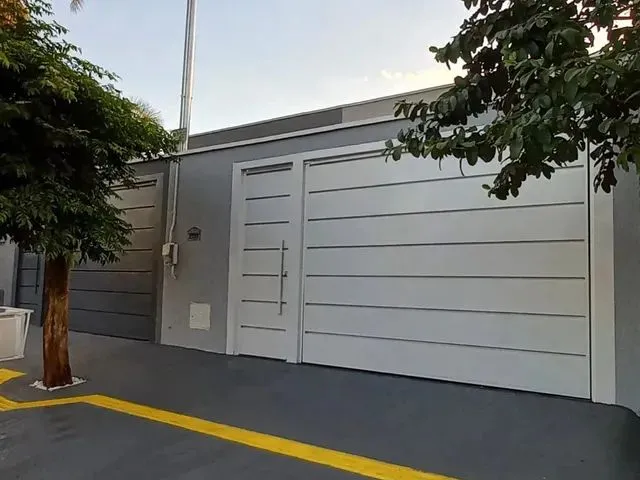 Imagem: Casa 3 Qtos, Solange Parque Ii, 180 M²