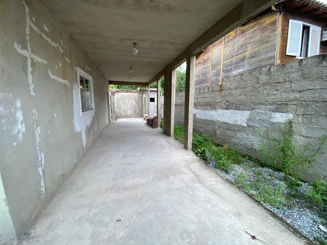Imagem 15: Imperdível! Casa à venda no Centro de Araruama-RJ, 2 quartos, 1 suíte, sala, banheiro