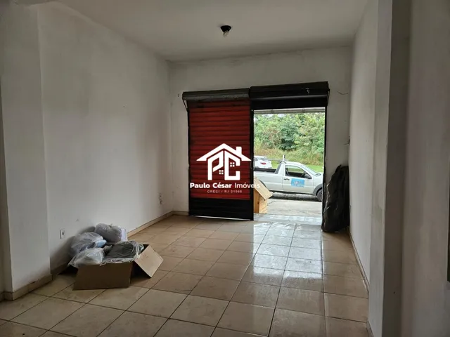 Imagem 8: Imperdível oportunidade de adquirir um apartamento e loja no Centro de Araruama-RJ: 3