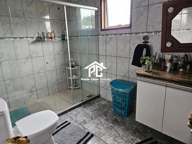 Imagem 4: Imperdível oportunidade de adquirir um apartamento e loja no Centro de Araruama-RJ: 3