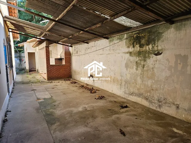 Imagem 16: Casa com 3 quartos sendo 1 suíte, sala em L, banheiro, cozinha , garagem coberta
