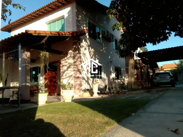 Imagem: A casa possui 3 Dormitórios, 2 Suítes, 2 Banheiros, 3