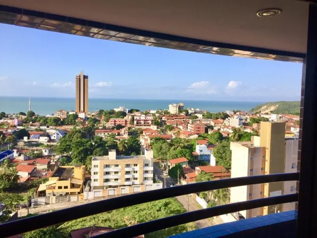 Imagem: APTO COM VARANDA, 2/4 (SENDO UMA SUÍTE)