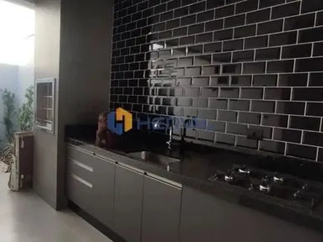 Imagem: Casa com 3 Quartos, 107 M², À Venda por