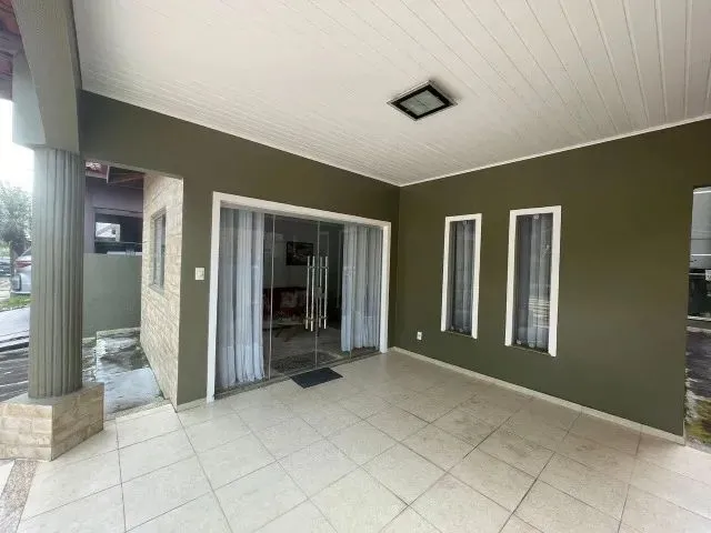 Imagem: Vendemos Uma Casa com 4 Suítes no Condomínio