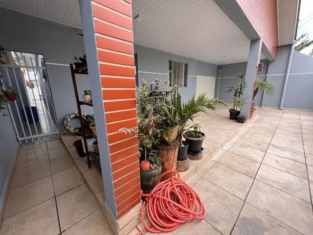 Imagem: Casa de Frente para Rua no Maracanã em