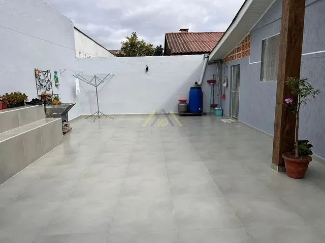 Imagem 2: Casa de Frente para Rua no Maracanã em Colombo
