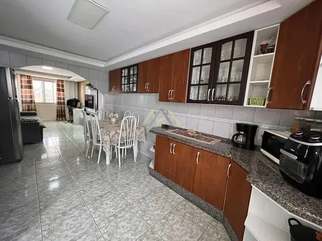 Imagem 7: Casa de Frente para Rua no Maracanã em Colombo