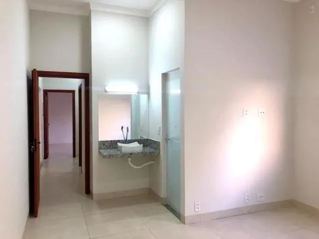 Imagem 7: Casa em Maringá no Bairro Jardim Alvorada com Parcelas