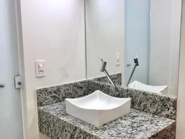 Imagem 10: Casa em Maringá no Bairro Jardim Alvorada com Parcelas
