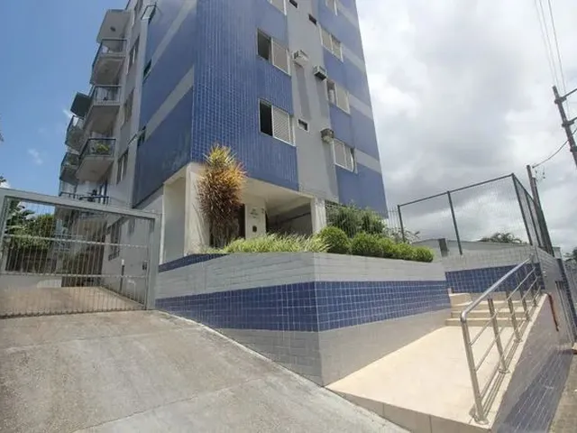 Imagem: O apartamento possui 2 Dormitórios, 1 Banheiro, 1 Vaga na
