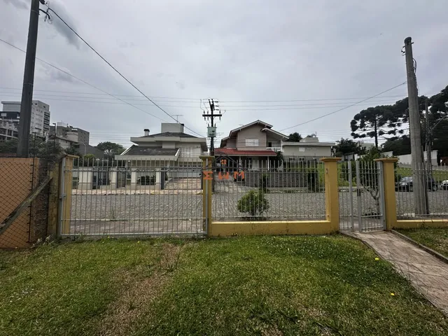 Imagem 5: Casa à venda em Farroupilha - Centro - Com Quintal e Churrasqueira