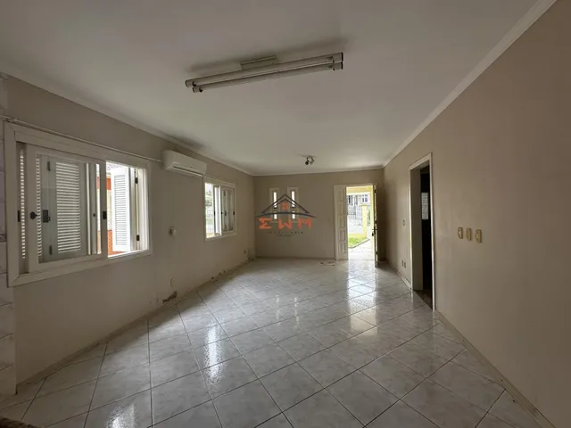 Imagem 8: Casa à venda em Farroupilha - Centro - Com Quintal e Churrasqueira