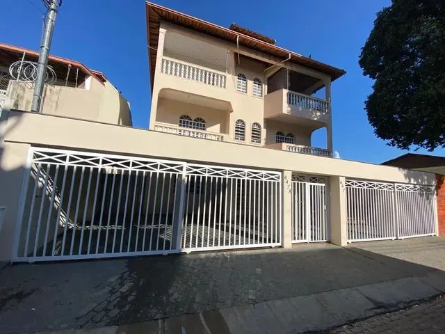 Imagem: Excelente Casa Grã Duquesa Rua Paralela