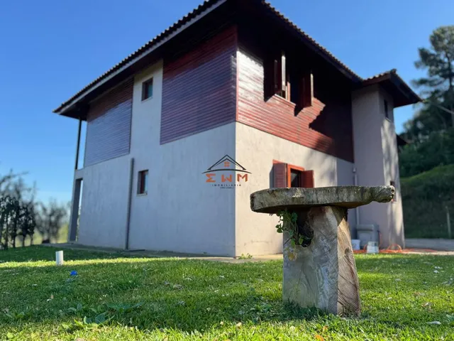 Imagem 9: Chácara à Venda Próxima ao Centro de Farroupilha – 3 Suítes e Piscina