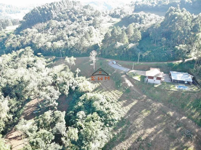 Imagem 10: Chácara à Venda Próxima ao Centro de Farroupilha – 3 Suítes e Piscina