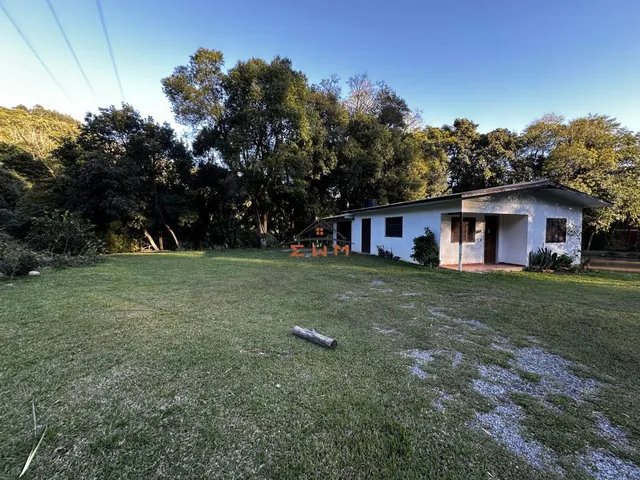 Imagem 4: Chácara à venda em Farroupilha, Linha Ely - com açude e casa, 2 Dormitórios, Cozinha