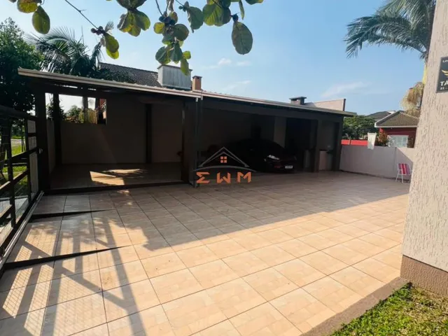 Imagem 11: Casa de esquina toda Mobiliada à venda em Torres - 4 Dormitórios, Churrasqueira e