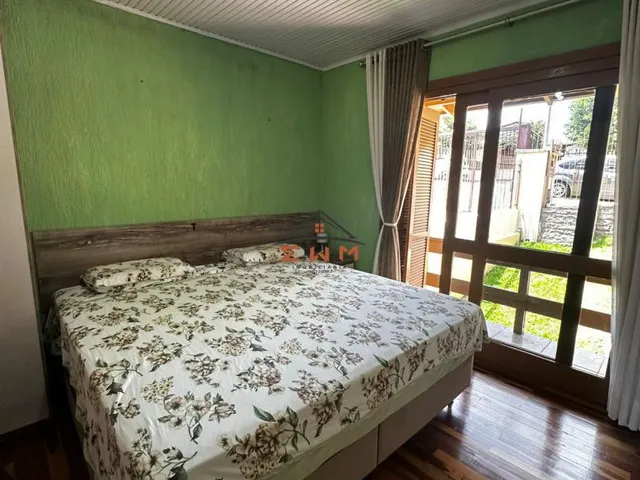 Imagem 13: Casa À Venda em Farroupilha, Bairro Primeiro de Maio, com 3 Dormitórios e Churrasqueira