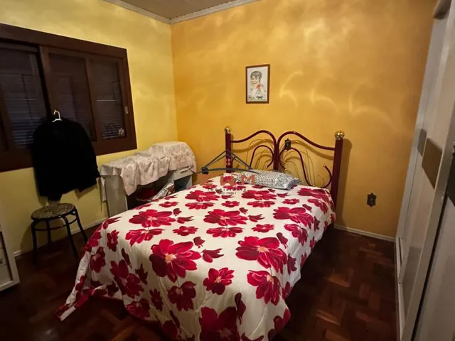 Imagem 15: Casa à venda em Farroupilha, Vicentina - 3 Dormitórios, Suíte, Churrasqueira e 2 Vagas