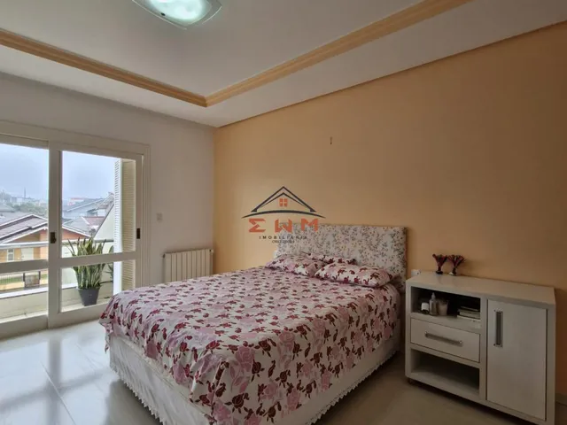 Imagem 9: Casa de Alto Padrão com 4 Dormitórios em Farroupilha - Centro