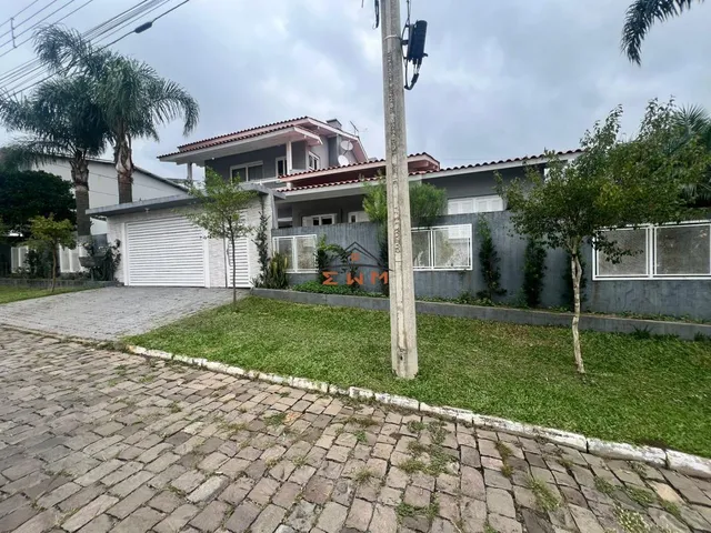 Imagem: Casa de esquina no bairro Santa Catarina