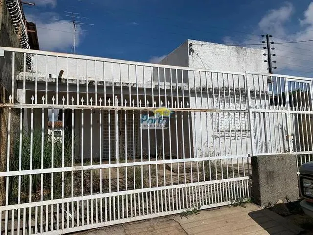 Imagem: Casa 3 Quartos para Locação Vermelha