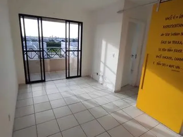 Imagem 10: Lindo Apto. com 2 Quartos Sendo 1 Suíte e Varanda, por Trás da Loja Carajás!