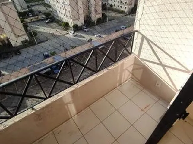 Imagem 8: Lindo Apto. com 2 Quartos Sendo 1 Suíte e Varanda, por Trás da Loja Carajás!