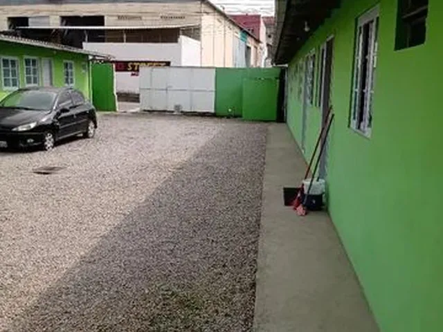 Imagem: Aluga-Se Kitnet