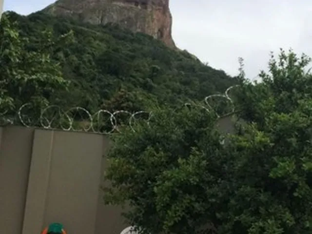 Imagem 10: Casa de Tres Quartos Uma Suite em Maruipe