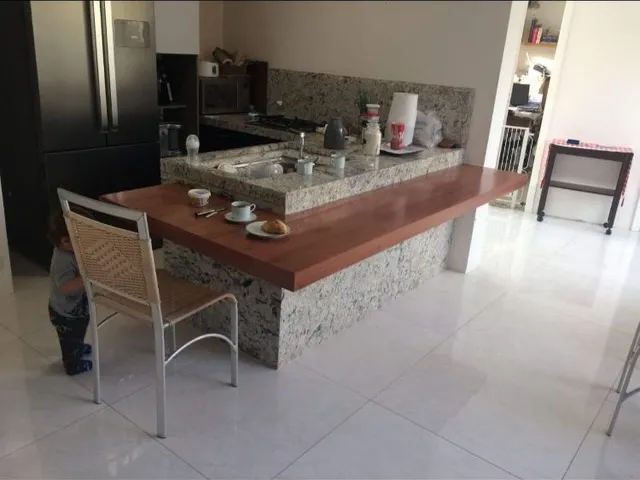 Imagem 3: Casa de Tres Quartos Uma Suite em Maruipe