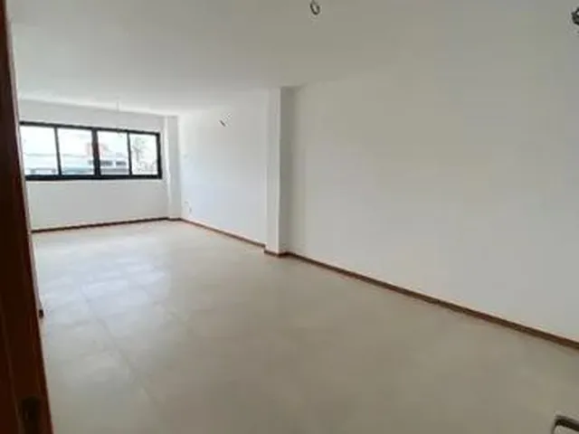 Imagem 12: Sala Comercial na Av. Getulio Vargas 30M2 - com Estacionamento
