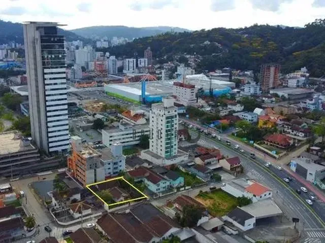 Imagem: Terreno Próximo a Vila Germânica, com