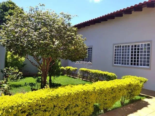 Imagem 10: Casa Reformada com Piscina e Churrasqueira, 3 Quartos Sendo 1 Suíte - Jardim Império Do