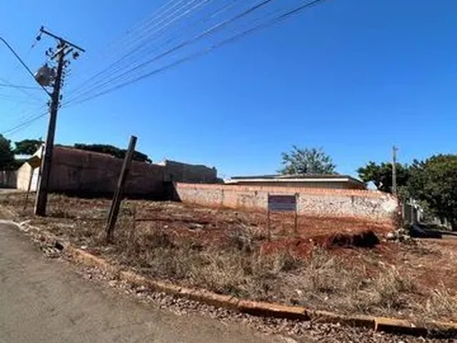 Imagem: Terreno 317Metros no Jd Santo Amaro em Cambé
