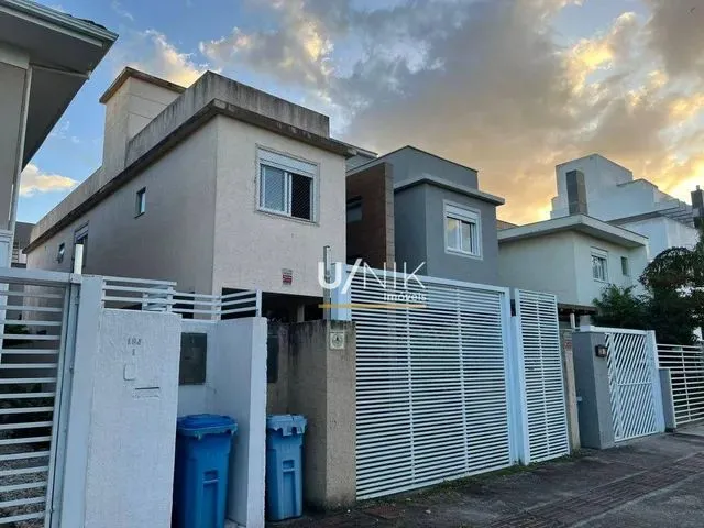 Imagem: Casa com 3 Dormitórios À Venda, 125 M²