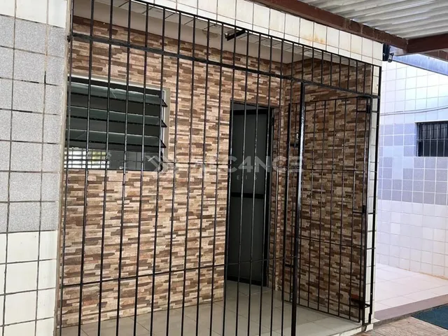 Imagem: Apto - 3 Quartos - 1 Suíte - 70 m² - Ponta