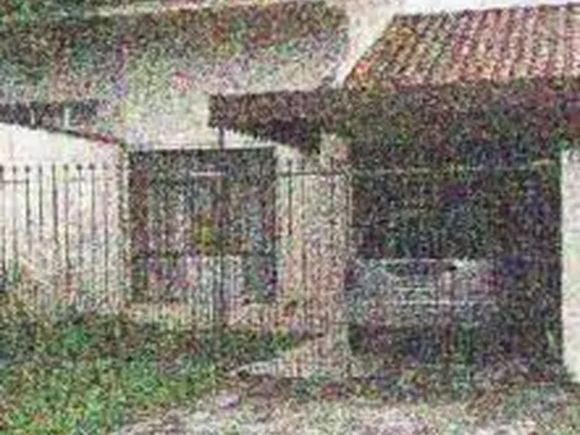 Imagem: Curitiba - Casa Padrão - Bairro Alto
