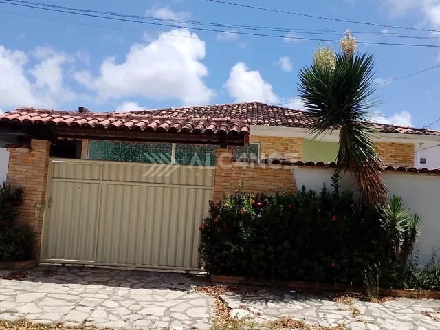Imagem: Casa - 3 Quartos - 1 Suíte - José Américo