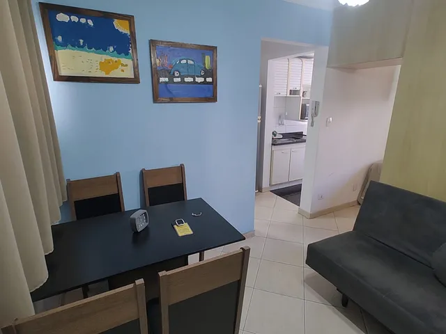 Imagem: O apartamento possui 1 Dormitório, 1 Banheiro, 1 Vaga na