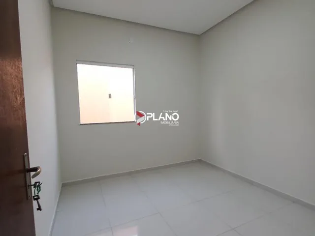 Imagem 6: VENDO CASA DE RUA PUBLICA BEM LOCALIZADA