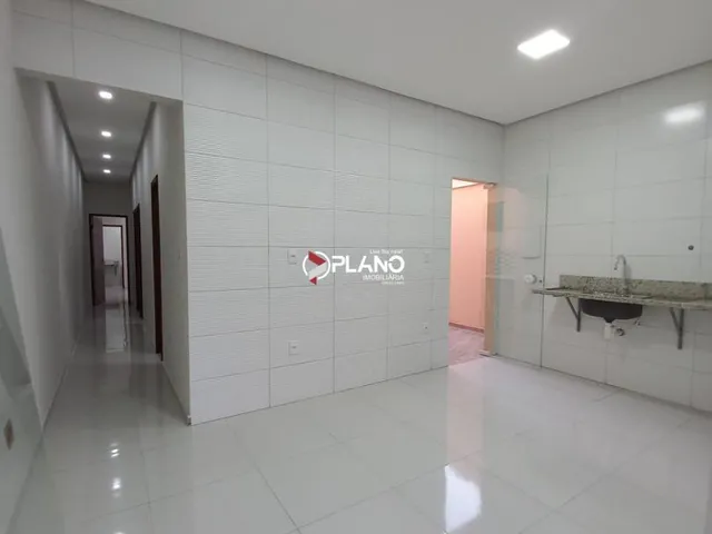 Imagem 7: VENDO CASA DE RUA PUBLICA BEM LOCALIZADA
