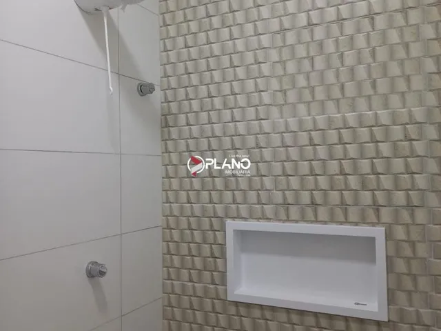 Imagem 13: VENDO CASA DE RUA PUBLICA BEM LOCALIZADA
